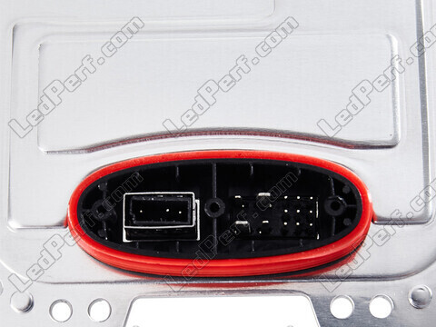 Zoom no conector do lastro xenon para Mercedes Classe E (W211)